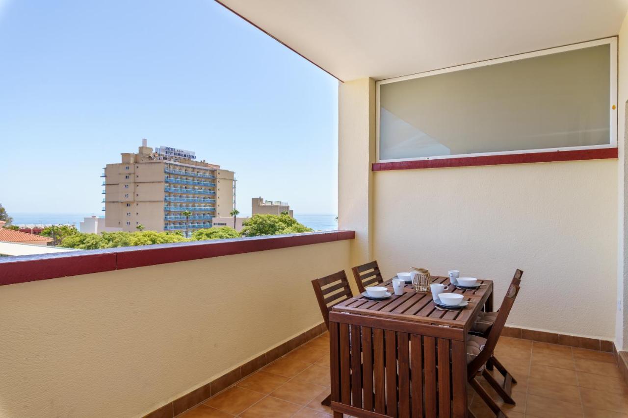 Chic Beachfront Flat With Amazing Sea Views And Private Indoor Parking ベナルマデナ エクステリア 写真